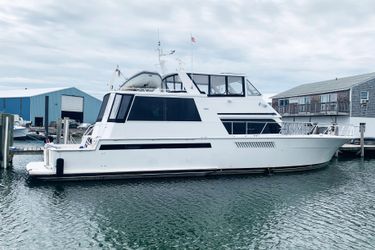 60' Viking 1998 Yacht For Sale